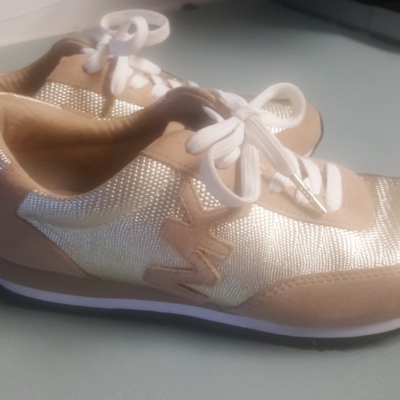 Michael Kors sneakers - Picture 8 of 8